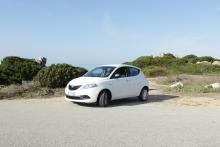 Lancia Ypsilon nella stupenda Baia Santa Reparata, Santa Teresa Gallura